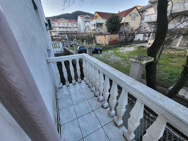 Apartment with two bedrooms in Budva